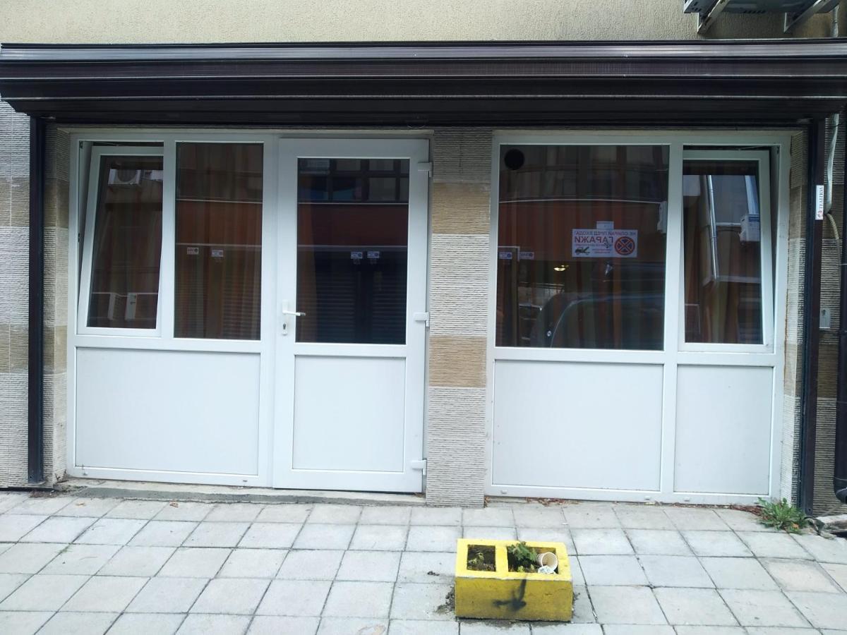 Ferienwohnung Апартамент Средна Гора Warna Exterior foto